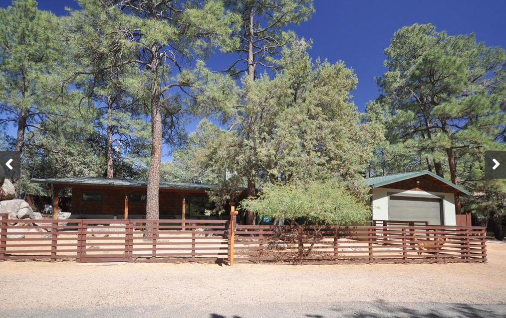 809 Lazy Lane